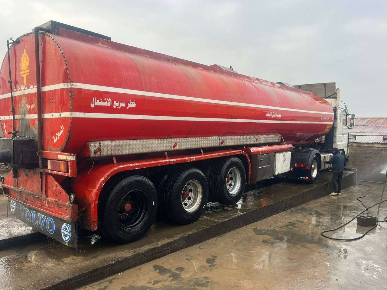 يالله سلام عليكم للبيع تانكي بويلر مقلف شقل شمال كاك ابو 6 ياباني دناكيرة 14 صيني سبرنك واحد تعليك تخم تاير جاهز كهربا هوة مكاني بغداد *********** مقداد
