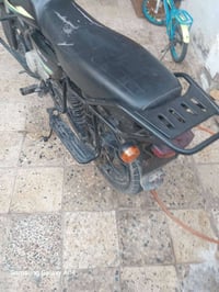 بوكسر مديل ٢٠٢٢ اوراق اصوليه  السعر ٧٠٠ وبيه مجال ٠٧٧١٥٠٨٣٨٨٥