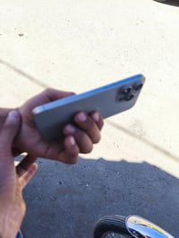 ايفون ١٥ • نموذج M • مكفول