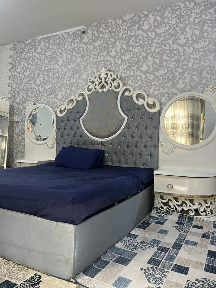 السلام عليكم غرفه تركي 9قطع  قويه و جبيره  ومامكسوره للاستفسار***********
