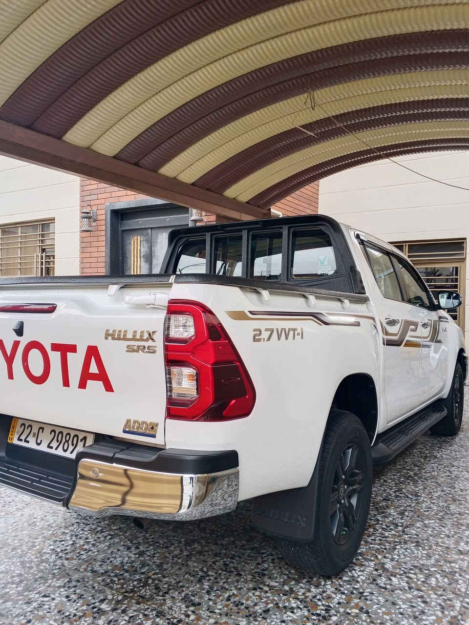 سلام عليكم للبيع 

تيوتا هايلوكس موديل 2021 فور ويل 

فوول مواصفات ساز باب أول ✅ 

رقم أربيل نكليزي سنوية بسمي تحويل مباشر 

مكفوله كفاله عامة كفاله من كل نواحي سيارة جديدة سبير منازل تخم تاير جديد دلوب جواها البصمة ثانية كتلاوكات شركة كاعيات شركة كلهن وياه ماشية 78 ألف 

السعر 310 ورجا إلي ميعجبه السعر لا يعلق ويكسر بحلال ناس خلي يندعيلي برزق 🤍 

87871363337 بشار العبيدي 

*********** بشار العبيدي
