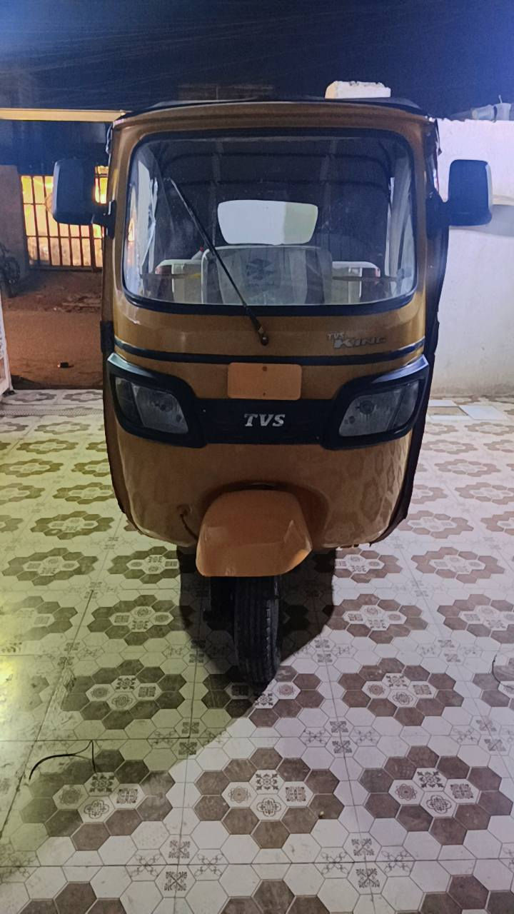 موديل 2019 اوراق اصوليه مكينه 21 سعر 5 وبيها مجال الطيبين ***********
مكان القاسم
