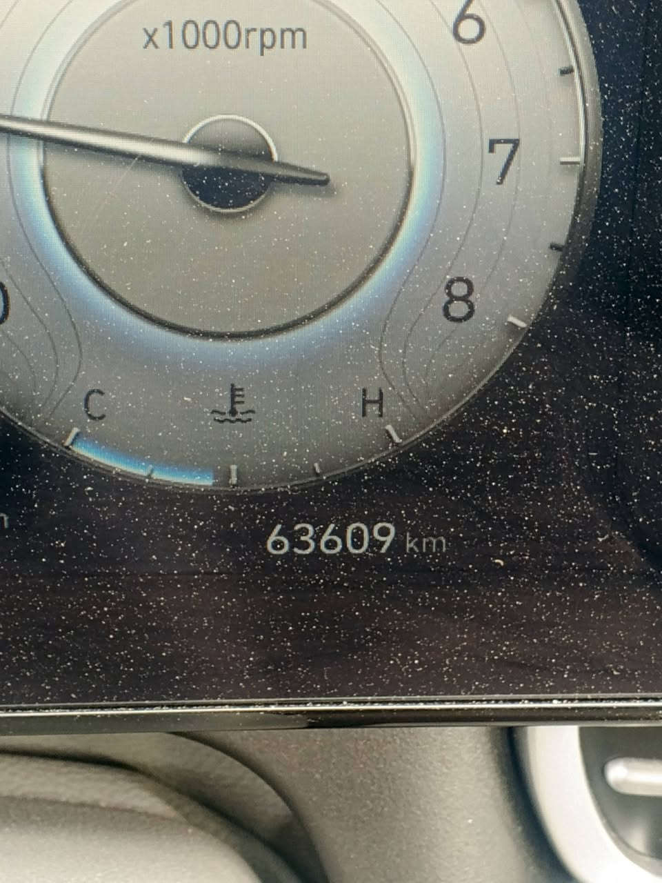 السلام عليكم النتره موديل 24وارد امريكي محرك 2000دوش
مكاني بغداد منطقه المعامل 
***********
