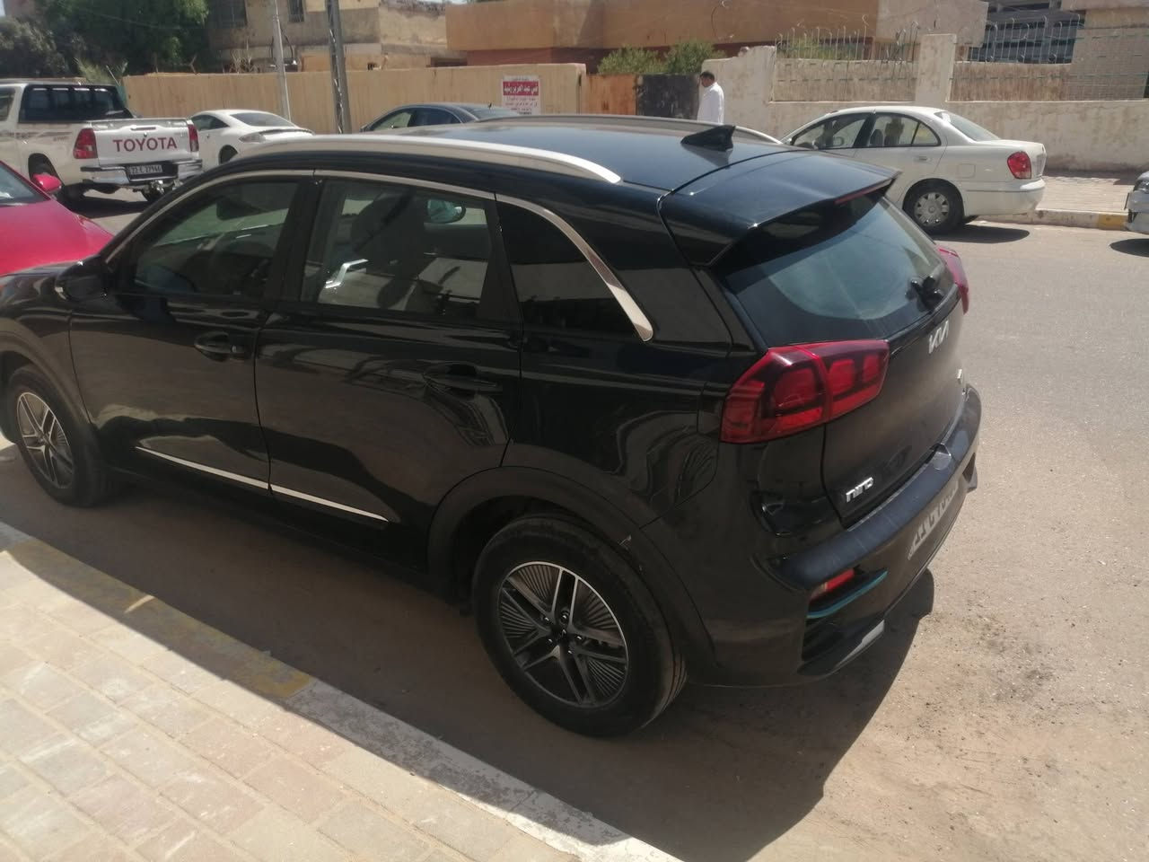 السلام عليكم للبيع كيا نيرو ٢٢ كهرباء بالكامل
بيه صبغ حزام
السعر ١١٥
***********
