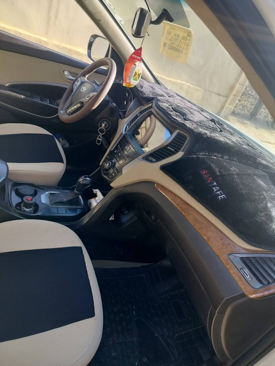 السلام عليكم سيارة سنتافي 2013 للبيع رقم اربيل دولي تحويل ثاني يوم سعرها 170 بي مجال قليل ***********
