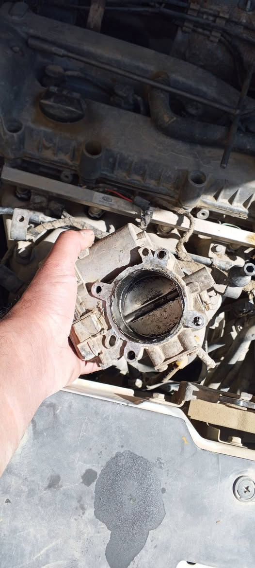 تم صيانة تيكو مستقرة لكن عزم مابيها شلعه مابيها تم تنضبف الحساسات والجويتر والدكشن وبرمجة السيارة وتقليل الاصراف سيارة صارت تبطنش ..
اي استفسار حاضر 
***********
كهربائي اختصاص تيكو
