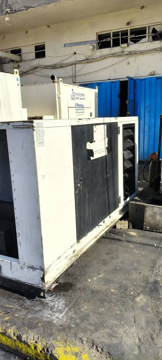 مولد 60 كيفي استندر لا صرف ولا بخار
السعر 43 وبي مجال.  مشتغله 6000 ساعه
بغداد كراده.  للاتصال ***********
