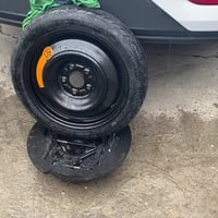 يوجد لدينا ‏أغراض بي واي دي تاير اسبير +جك مع الفلينه  السعر 65عرض خاص...