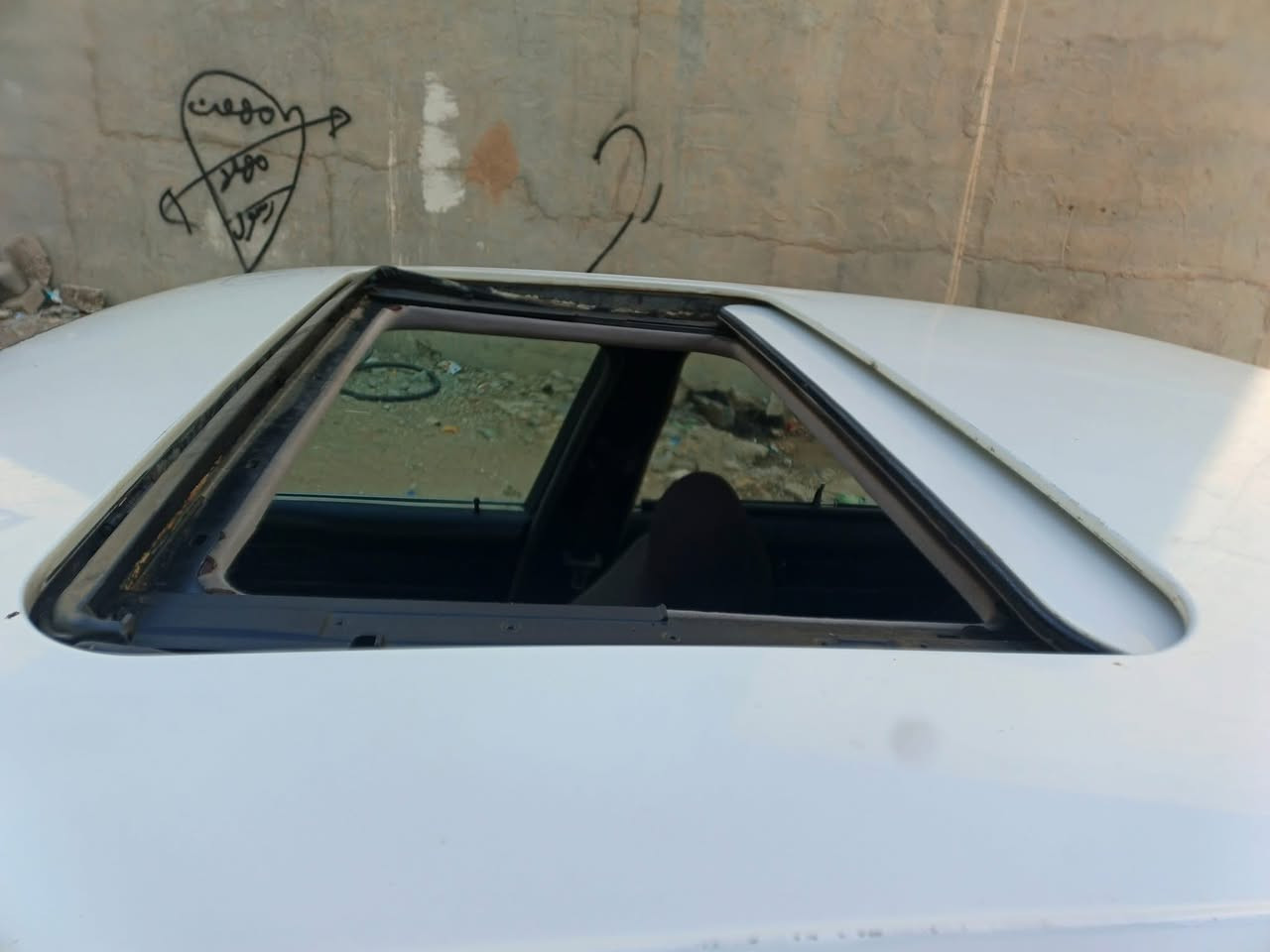 535 BMW 1991
گێرعادی
مەکینە فەل 
سەنەوی تا ٢٠٣٠ تازەیە بەناوی خۆمەوەیە ستیکەری بانزینی خانەقینی هەیە 
هەموو گیانی بەشەرت تەبرید لەسەر سویچ سڵاید چوار جام کارەبا هەموو گیانی بەشەرتە

***********
