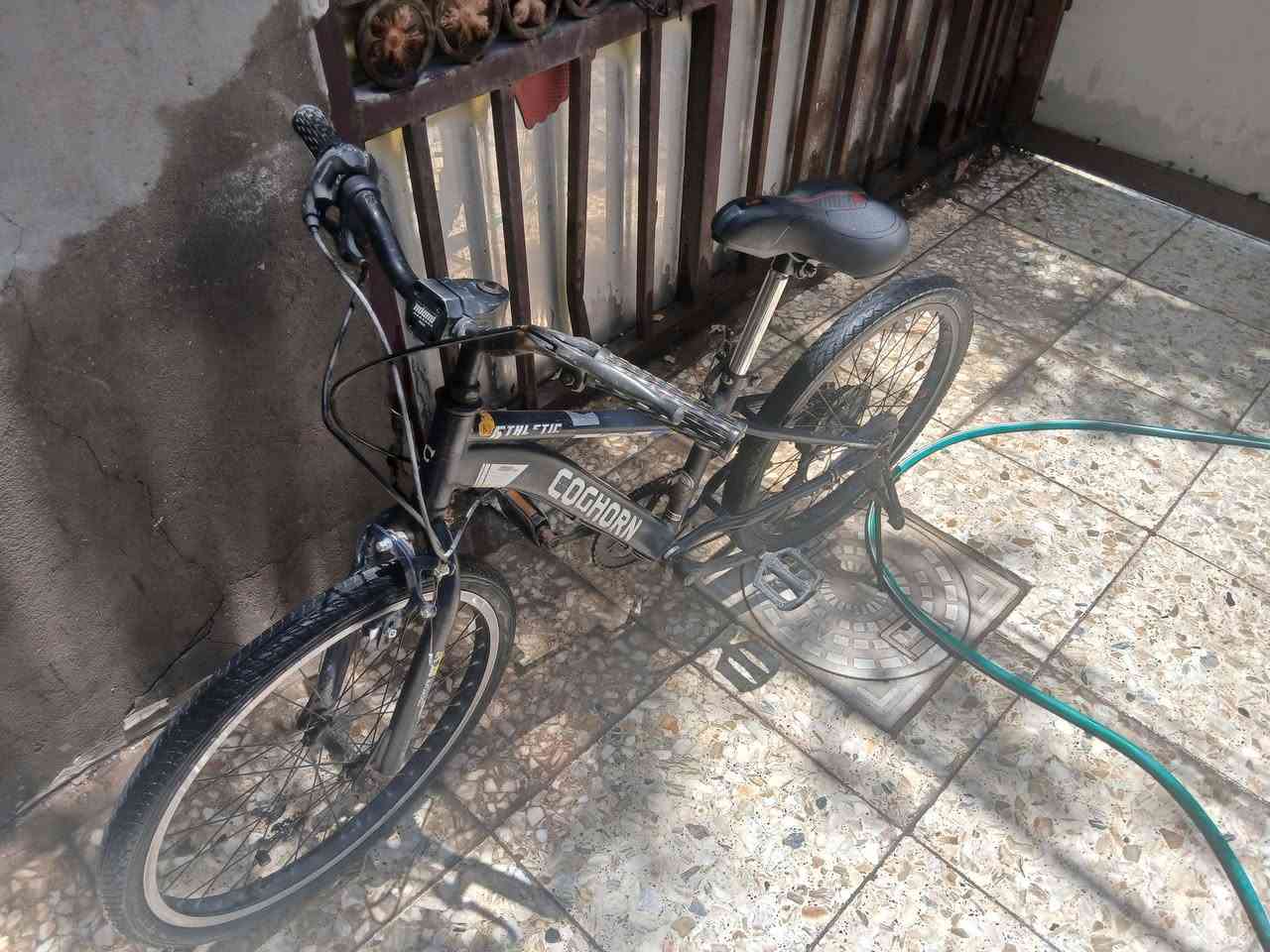 سلام عليكم بايسكل ياباني اصلي حجم 22 من شركهCOCHRN العالميه سعر 60 وبيه مجال حك الجيه رقم ***********مكاني بغداد غير متواجد على نت
