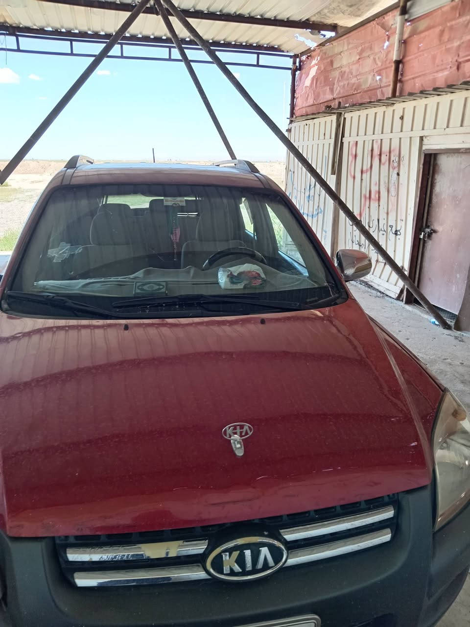 كيه سبورتج 2005 كلين مابيها بس البنيد معير كير شرط محرك 6/2700بي تنقيص يعني جبنه تدفئ تبريد كامله كركوك بسمي سنويه ل٢٠٣٠ /***********/السعر ٩٠ورقه
