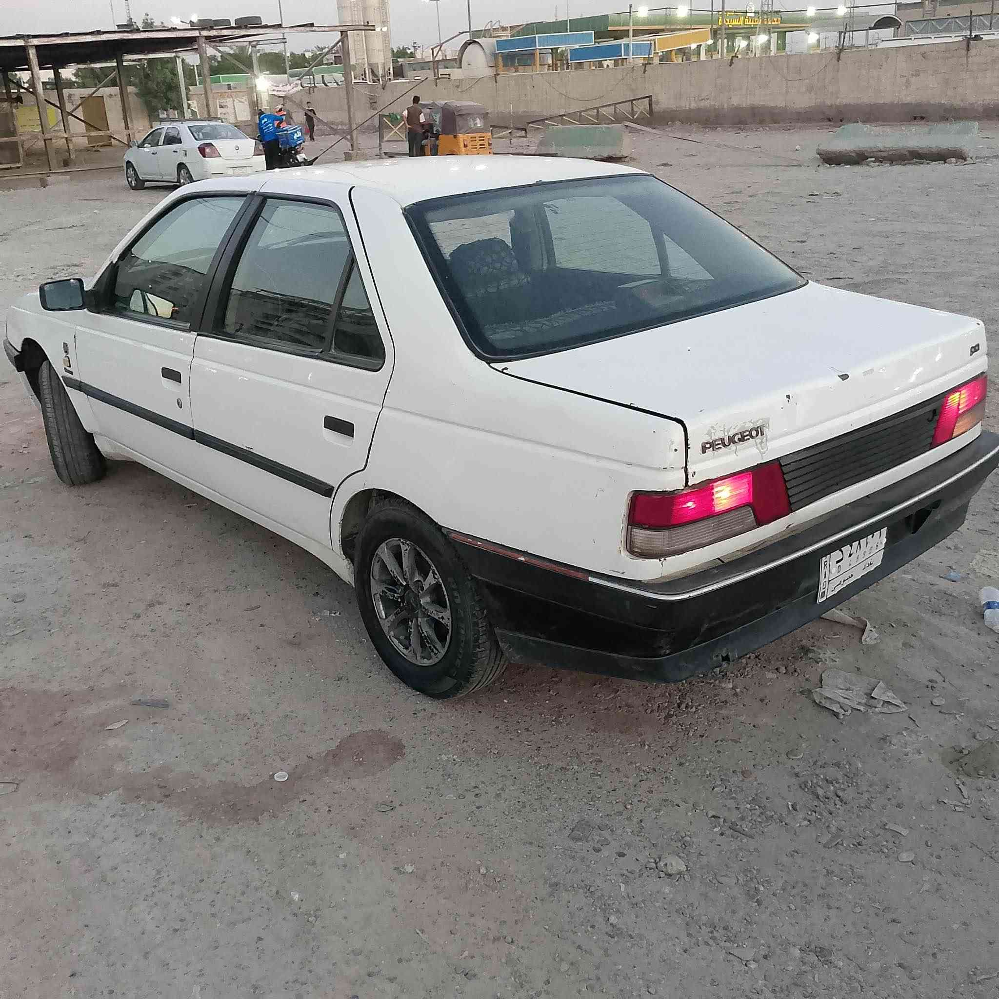 بيجو روى ٢٠٠٩ 
رقم بغداد 
كير مكينه خير من الله بلاديه 
شواصي لغود جديده مكفوله 
صدر جديد تايرات جديده 
مكان السياره بغداد 
السعر ٢٦ 
للأستفسار ‭٠٧٧١ ٧٢٤ ٦٤١٥‬ بغداد, العراق
