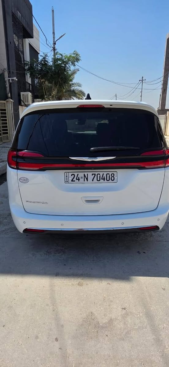 2023   باسفيكا
دخول جديد هزه جديده رقم جديد
رقم دهوك
محرك 3600 
7 راكب vip
السعر 220 وبيها مجال بسيط
ماشية 40 الف ميل 
مواصفات السيارة فول عده الفتحه
تشغيل عن بعد  
بصمه تشغيل
بصمه ابواب 
ابواب كهربائي تحكم كنترول
تدفئه كشنات 
تدفئه ستيرن
صندوق شفط
شاشه كبير
رادار  امامي خلفي جانبي
رقم الشاصي بالمنشور
ضرر سياره غرق
صفحه كلير
مكان السيارة موصل 
للتفاصيل اكثر على ارقام 
***********
***********
