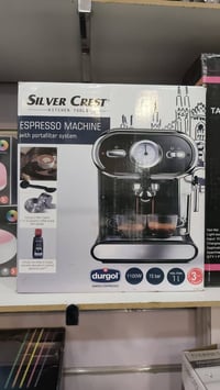 مكينة اسبريسو • ١٥ بار • سعة ١ لتر