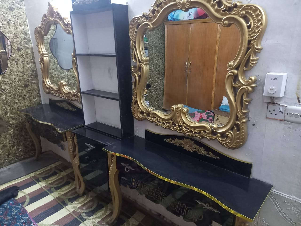 سيت مستخدم
سعره ٢٢٥ 
بغداد مدينه الصدر الحبيبيه 
وتساب ***********
