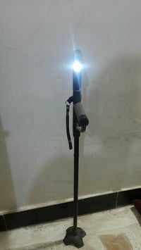 عكازة كبار السن • قاعدة عريضة • سامراء