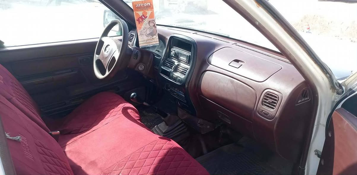 السلام عليكم نيسان ٧ له لبيع مكفوله كفاله عامه رقم بصره انكليزي بسمي تحويل ثاني شرط مكينه أو كير حداديه سياره جاهزه السعر ٩٧ مكان سماوه  رقم تلفون  ***********
