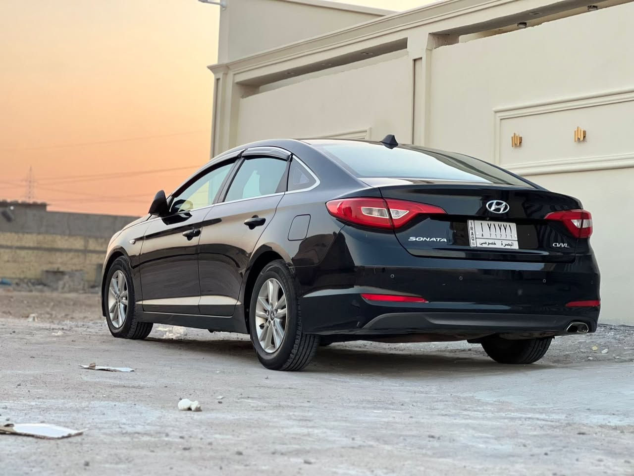 سلام عليكم سوناتا 2017 كفاله عامه من كلشي ضربه صبغ من كلشي محرك 2000 دوش سياره بيها مواصفات هواي سياره ما متعوبه رقم بصره بأسمي سياره جاهزه من كلشي ما ناقصها اي شي سعر 145 وبيها مجال مكاني بصره حي بغداد ***********
