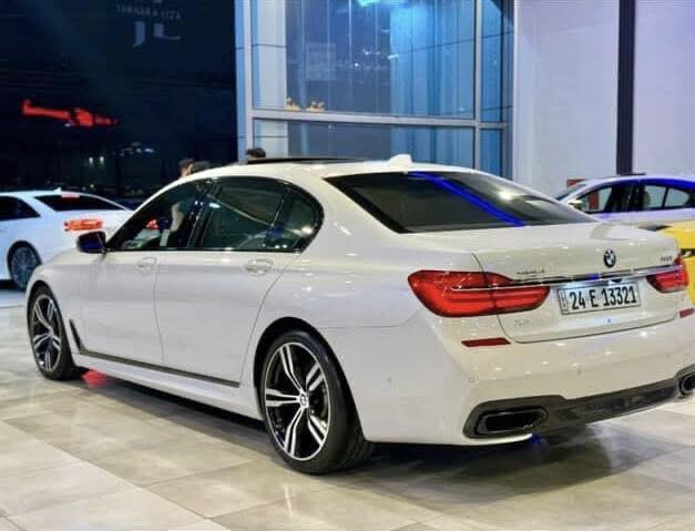 BMW 750 L i m 
8سلندر تون تيربو 2017
فول فول مواصفات 
لايت زنون ادابتف متحرك مع الستيرن
رادار امامي خلفي كبير 
خمس كامرات محيطيه 
حساسات امامي خلفي
اوتو بارك
السياره Mبلادي
كشنات تدفئه تبريد 
داتاشو 
كشنات مساج
سماعة هارمانكردن تفاعليه
سقف بنراما شامو
انارة سقف بلادي ( روز رايز)
خمس بردات بلاد  
اناره داخليه متغيره
قياده ذاتيه 
تحديد مسار
اربع ابواب شفط
جنطه كهرباء ذكيه
تبريد 3 قطع
اناره محيطيه مع الترحيب
بصمة كبيره شاشه مع بصمة صغيره
وبعد هواي مواصفات ال BMW معروف
سيرفس كامل شركه صفر مسج
السياره جاملغ امامي صبغ فقط بدون دواخل وايرباك صبغ فقط
وتدللون🚀🚀🚀🚀🚀🚀🚀🚀🚀🚀🚀🚀🚀🚀
للاستفسار ***********
سعر 310
