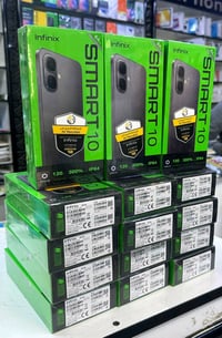 انفنكس سمارت 10 للبيع، جديد ومغلف مع كافة متعلقات الهاتف الأصلية. يتمي...