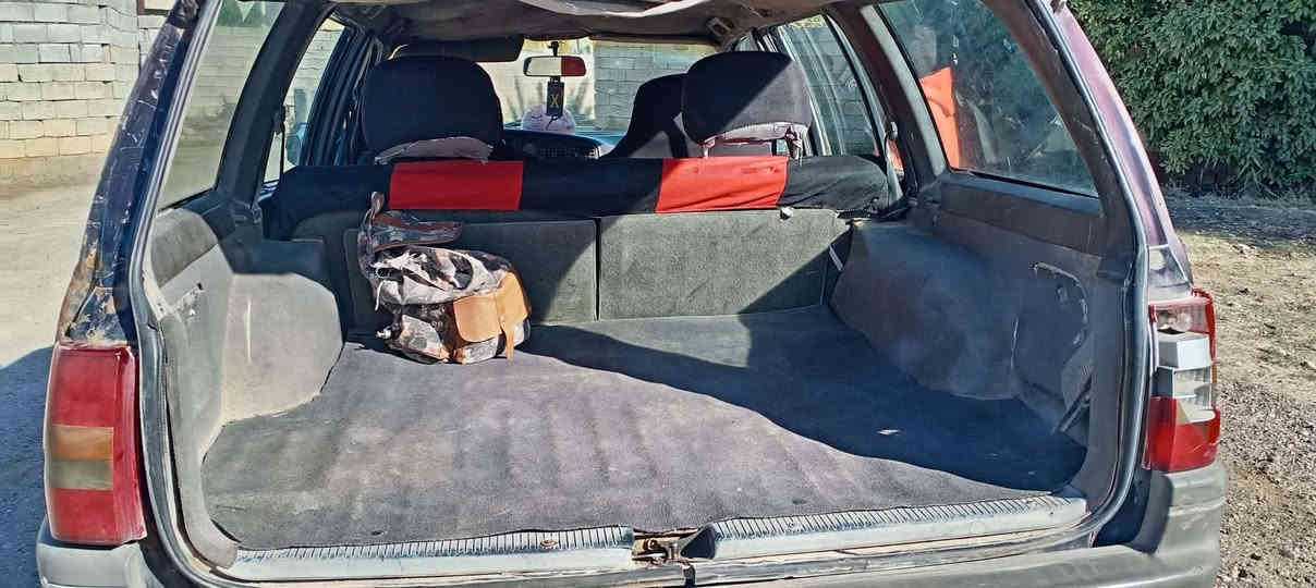 السلام عليكم يوجد سياره للبيع اوبل 20 ستيشن السياره رقم فحص نينوى سنويه وكاله بيها بس البيع حبل جاهزه اطارات وكهربائيات وكير ومحرك ومابيها اي نقص والكشر شوفت العين السعر 12 ورقه وبيها مجال لاستفسار اتصل على الرقم الموجود ***********
@إشارة
