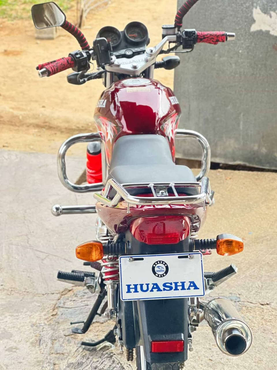 السلام عليكم 
موطور هايوشه 24
اوراق بدون كمرك بصمات 2سويجات3
خذوه جادر تشيرت 
 نضافه فوووول تواير الشركه  
السعر مليون 
يرهم مراوس ويرهم بيع 
مكاني القائم حصيبه 
رقمي ***********
