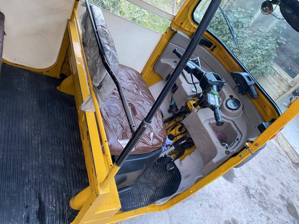 السلام عليكم
تكتك موديل 19 مضلع
رقم بغداد بأسمي هزة جديدة بيهة
كاملة مكملة ما بيهة نقص
السعر 6 ملايين قفل
مكاني بغداد الدورة
رقم موبايلي فقط واتساب ***********
