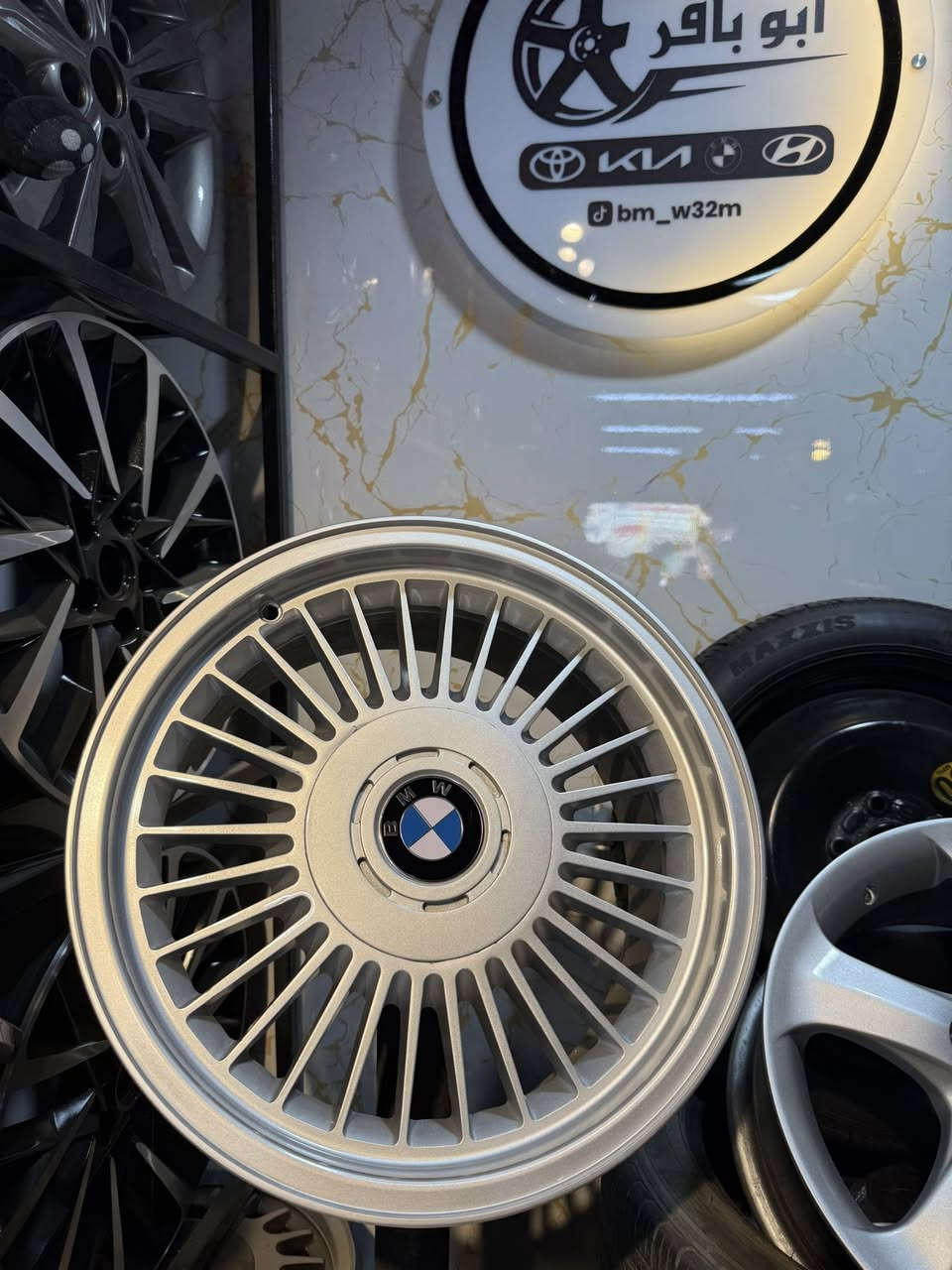 اللهم صلِّ على محمد وآل محمد

متوفر ويلات بي إم أصلية وتجارية
بمختلف الأحجام من 15 إلى 18.

الأنواع المتوفرة:
 شعاع
 خلية m5 وشنايزر 
 البينا نجمةشمس
 كرن غزال كاسحة
 خلية أمريكي
 ويل عادي أسود كبات M صقر

📍 الموقع: بغداد – حي العامل – شارع 7 نيسان
📞 واتساب: ***********
