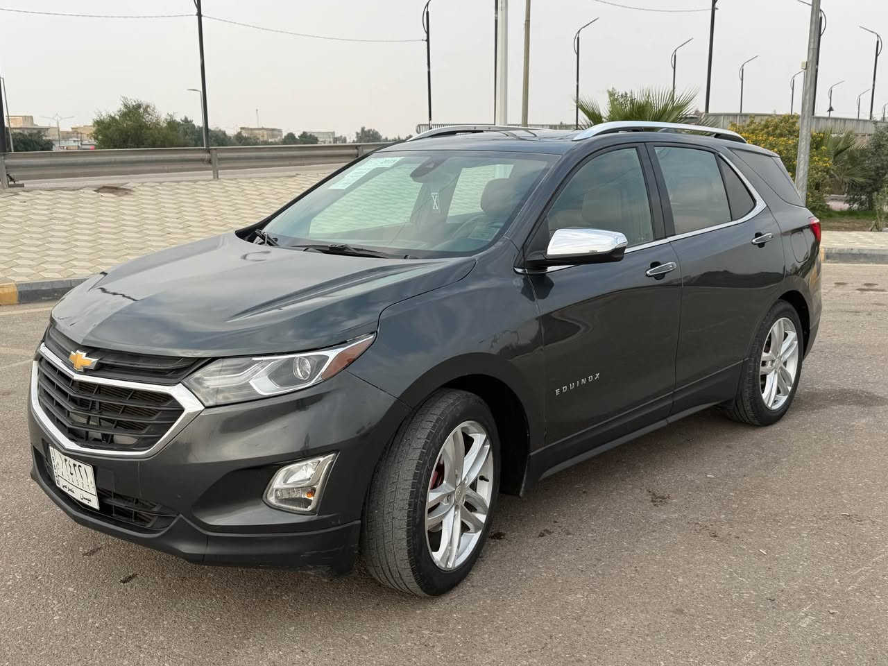 السلام عليكم 
كوينكس موديل 2018 بريمير للبيع 
فول مواصفات تشغيل عن بعد بانوراما قطعتين كشن هزاز اشاير بالمري صندوك كهربائي  وبيها بعد هواي مواصفات حادثه 
  قطعه وحده بنيد فقط
رقمها ميسان 
السعر (128$) وبيها مجال
مكان السياره ميسان للأستفسار *********** عمارة, ميسان
