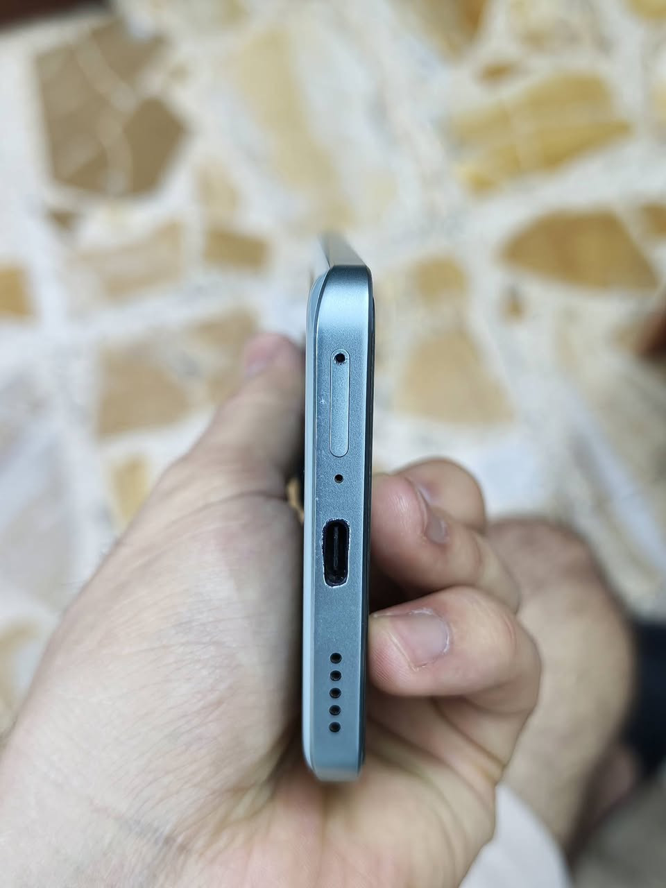 Xiaomi 13T pro مستعمل للبيع
النظافة ٩٠٪
ما داخل تصليح وكله بلادي ١٠٠٪ بعض الشخوط البسيطة بسبب الاستخدام 
الملحقات كاملة وياه 
نسخة ٥١٢/١٢
اللون الاخضر الزجاجي المميز النسخة العالمية
السعر ٤٥٠ الف وبيه مجال بسيط 
ما عندي توصيل العنوان بغداد الكرادة.


**إذا كنت صاحب هذا الإعلان وتريد حذفه لأي سبب، رجاءا أرسل رسالة إلى الدعم الفني**