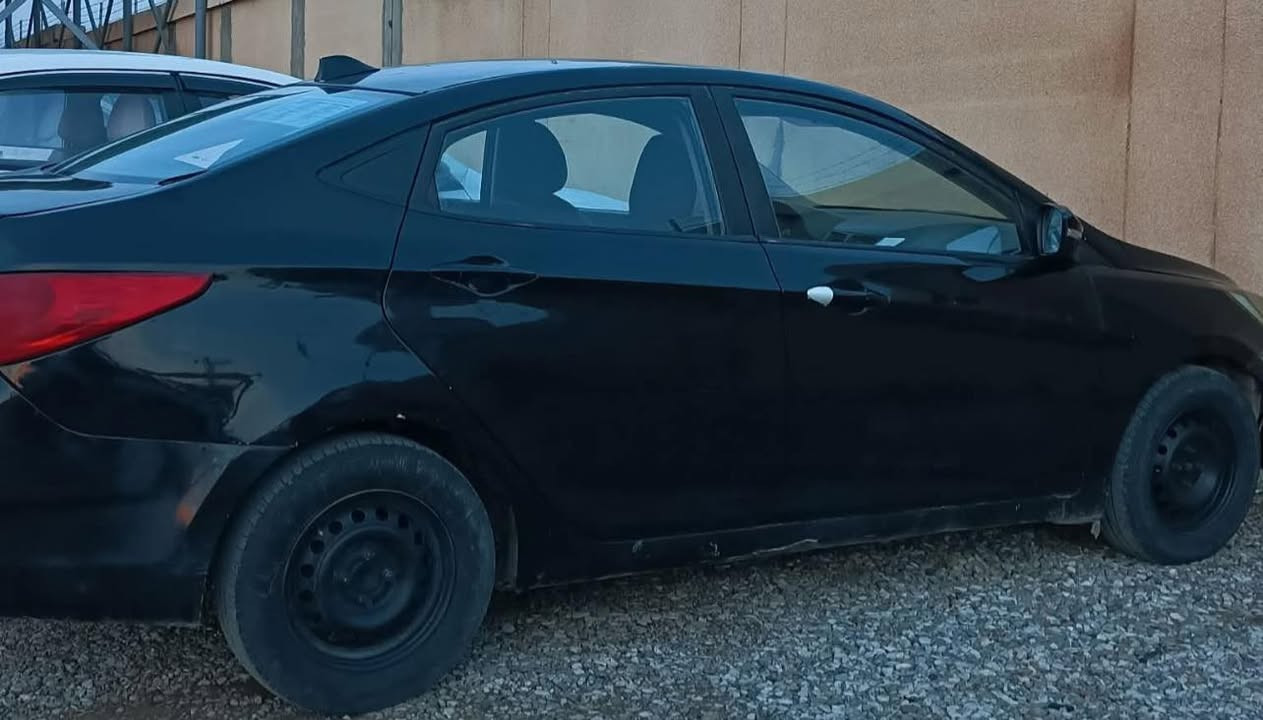 ئۆتۆمبێل: هیۆندای ئەکسێنت 

مۆدێل ٢٠١١
دوبەی

ســــعر $ یەک کۆمێنـت بکە راســـتەوخۆ بــۆ دێـــت🟢

ساخە کەفیلی دەکەم
بڕاوە نییە 
گۆرینەوەش دەکەم گەر شتێک بێت بە دڵم بێت

ژمارەی خاوەن سەیارە👈: ***********
