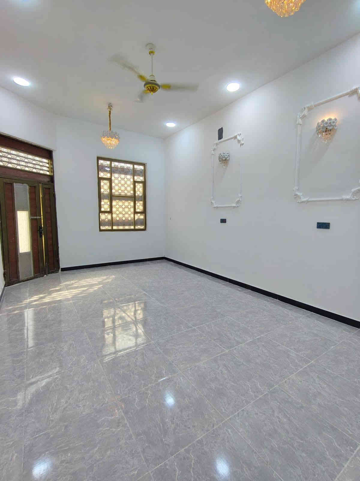 اسعد الله اوقاتكم بكل خير 🌹
***********📞

عن توفر بيت للبيع  🏡
#مساحة  180 متر

طابو زراعي عراقي وكاله ونسخه من طابو
يحتوي البيت على 🌟
غرف نوم 2♦️
ديوان♦️
مطبخ
صاله♦️
صحيات داخلي وخارجي♦️

#البناءجديد  درجه اولى 
منطقه هدوئ
 ومتوفر بيها
جميع الخدمات  ماء كهرباء 
مدارس حكوميه ومدارس اهليه 

#السعر / 95 وبي مجال

#العنوان : بصره ابي الخصيب  
كوت ثويني قريب الشارع  مكان راقي ❤️‍🔥🌷

#البيت مرتب وشغله درجه اولى وفارغ جاهز للسكن 

للاستفسار يرجى الاتصال
على الرقم   ***********📞
