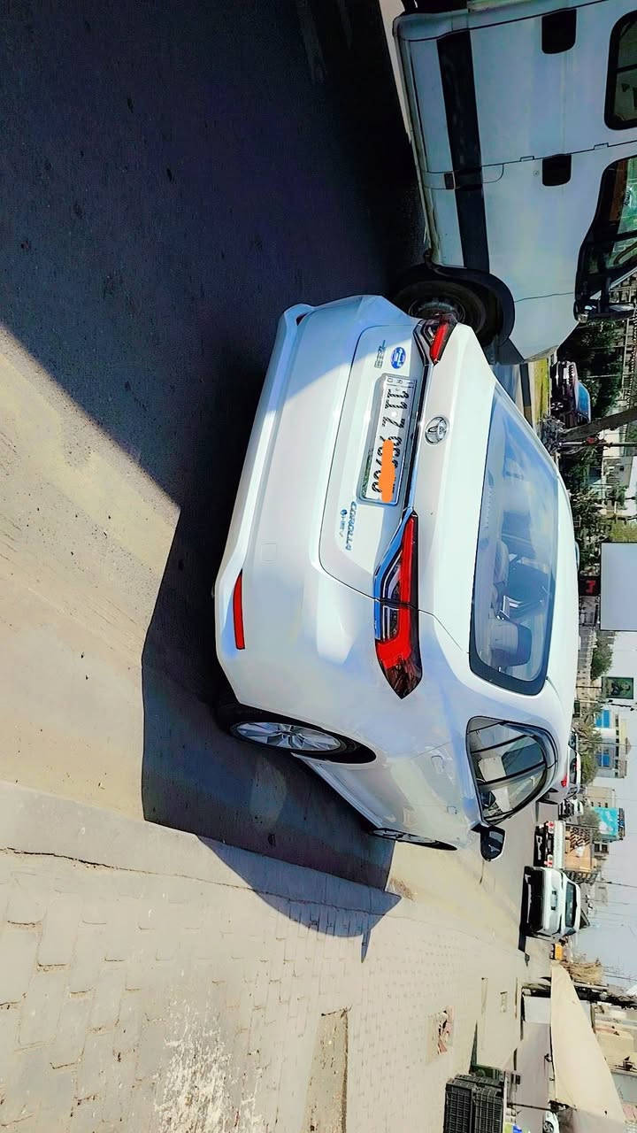 كورلا هايبرد ٢٠٢٥ مكفولة كفالة عامة من الضربة والصبغ والبارد بسمي ماشية ٩ الاف السعر ١٥٧ وبيها مجال ***********
