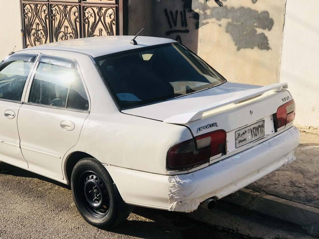🚗 پڕۆتۆن ٢٠٠٢ بۆ فرۆشتن 🚗
بەناوی خوای گەورە
ئۆتۆمبێلی پڕۆتۆن مۆدێل ٢٠٠٢ بە مەرج و مواسەفاتی زۆر نایاب:
🛠️ مەرج و یاسایی کڕین:
• سەنەوی و وەکالەت: بەشەرتی حاسیبە و ئەوەلیات.
• مەرجەکانی تر: بەشەرتی موسوبراوە، غەرامە و گواستنەوەی خاوەندارێتی.
⚙️ باری میکانیکی و بزوێنەر:
• گێڕ و مەکینە: بەشەرت، بێ تەقە و ڕەقە.
• بزوێنەر (مەکینە): بێ سەرف، بێ بوخار، و بێ هەڵم و دەمیش.
• کلاج: تازە گۆڕدراوە.
• ڕۆن: بەتەواوی تازە گۆڕدراوە.
• سوتەمەنی: زۆر کەمخۆرە و ئابوورییە.
🛞 ناوەوە و دەرەوەی سەیارەکە:
• تایەکان: چوار تایەی لەسەرە (دوانیان لۆکن و دوانیان ناوەندن).
• ڕووناکی: دوو لایتی زۆر بەقوەتی لەسەرە.
• ناوەوە: کوشن و قاعی تازە، لەگەڵ بەرگی کوشنی نوێ.
• جامەکان: دوو جامی پێشەوەی کارەباییە.
• تەبرید: سیستەمەکەی بەشەرتە، تەنها غازی تێدا نییە.
• 💵 نرخ: ٣٢ وەرەقە (گەڵا) و معامەلەی تێدایە. ناونیشان.چەمچەماڵ
• 📞 ژمارەی تەلەفۆن: *********** شمشمل, السليمانية
