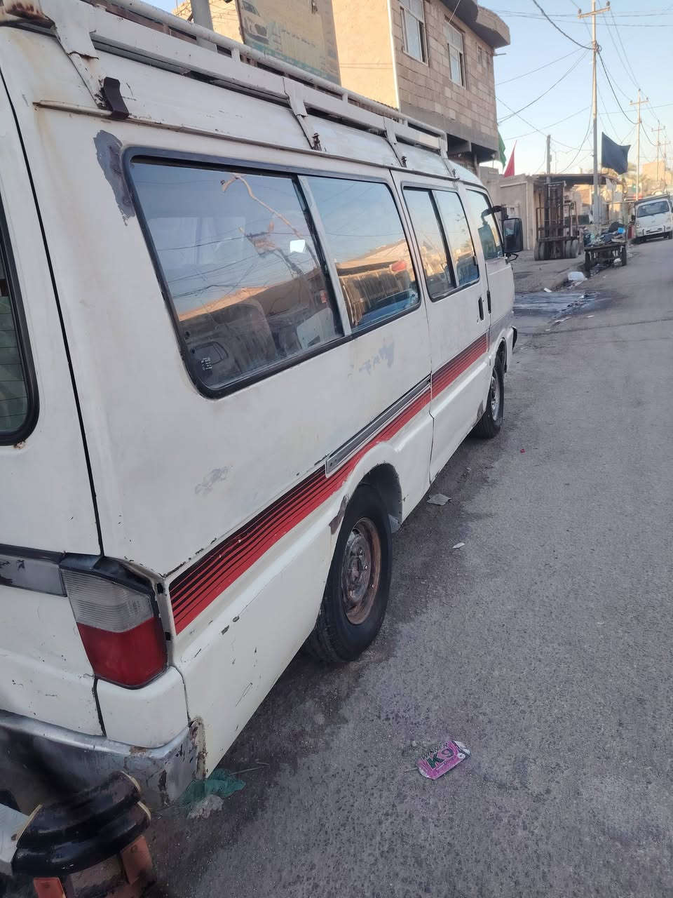 مازده البيع مكينه ونجي جديده كير كسن حداديه تخم تاير جديد سنورته السبعه وعشرين راعيه موجود كشنات سياحي *********** مكان كربلاء حي الغدير  السعر 30 بيه مجال
