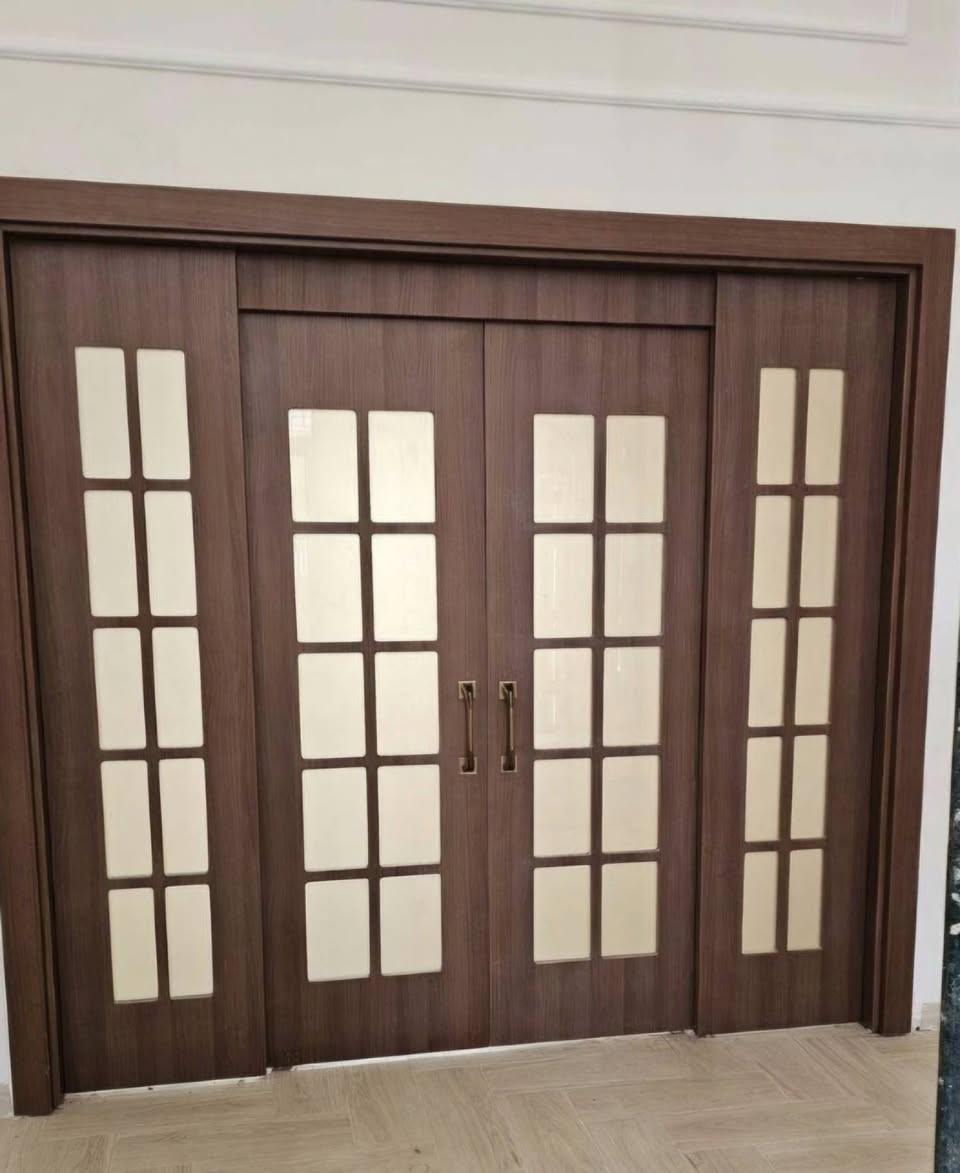 من معرض النور لتجارة الأبواب، 
متوفر كل ما يحتاجه المنازل 
ابواب غرف
ابواب حمامات
ابواب سلايت 
ابواب دفتري 
التواصل ***********/***********
