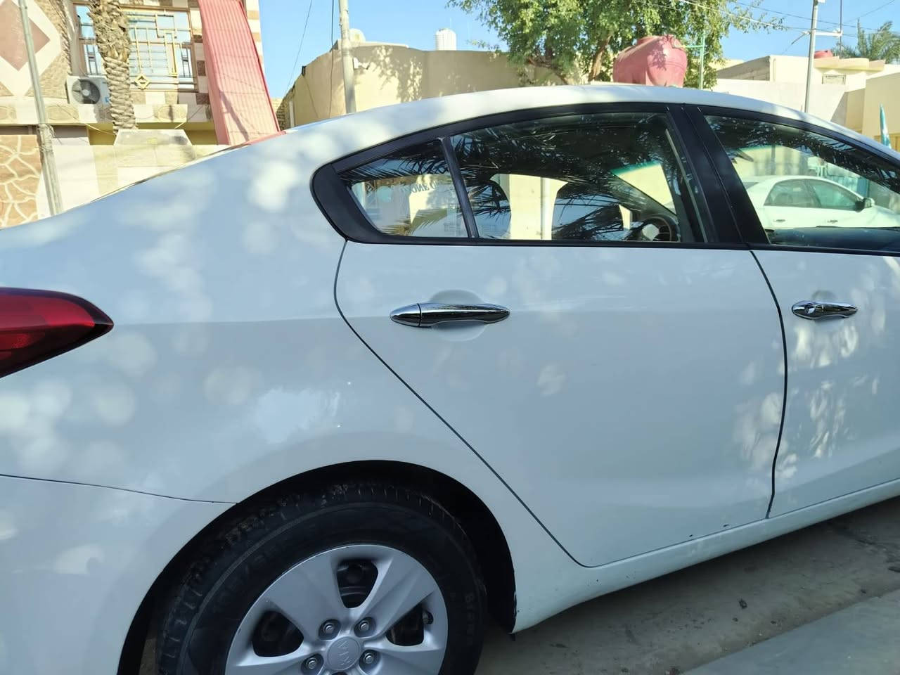 سلام عليكم سياره البيع كيه سيراتو مديل 2014 سياره رقمه كربلاء سياره مكفوله كفاله حته دعاميات  سياره عميه محرك حداديه تايرات كير تبريد دفه كله عله وضع شركه مكانه سياره كربلاء هاي سياره مثل بصوره هاذه مشيه هاذه رقمي  0780171430 *********** سعره 122بيه مجال سياره جديده مال بيت
