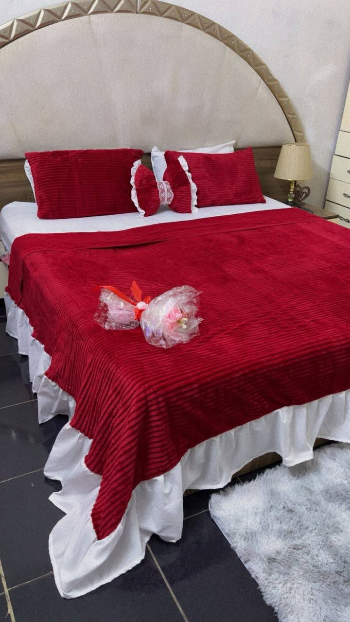 السلام عليكم 
فرشات العيد الاسعار حسب القياس وعدد القطع او اي موديل ابالكم يتنفذ #ملاحضة #كل #الصور #البلمنشور #شعلي


**إذا كنت صاحب هذا الإعلان وتريد حذفه لأي سبب، رجاءا أرسل رسالة إلى الدعم الفني**