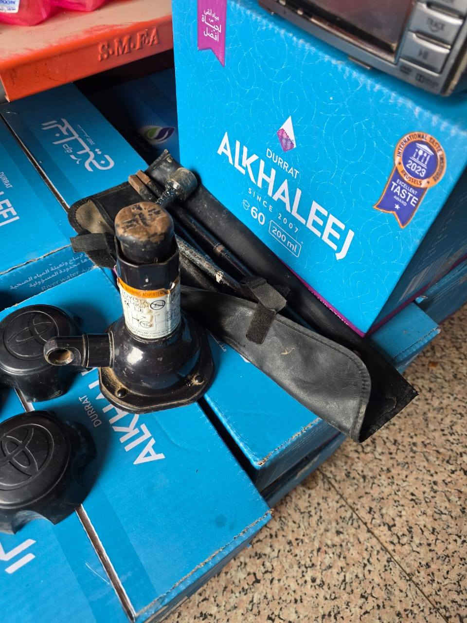 سلام عليكم للبيع ***********
