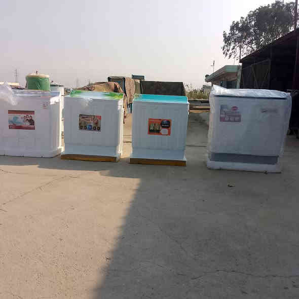 وصلنه جزه الثاني من البضاعه الكهربائية الجديد غسالات وثلاجات معرض حجي باسم الشمري العنوان بزل حلاته قرب محطة الراضي ***********
