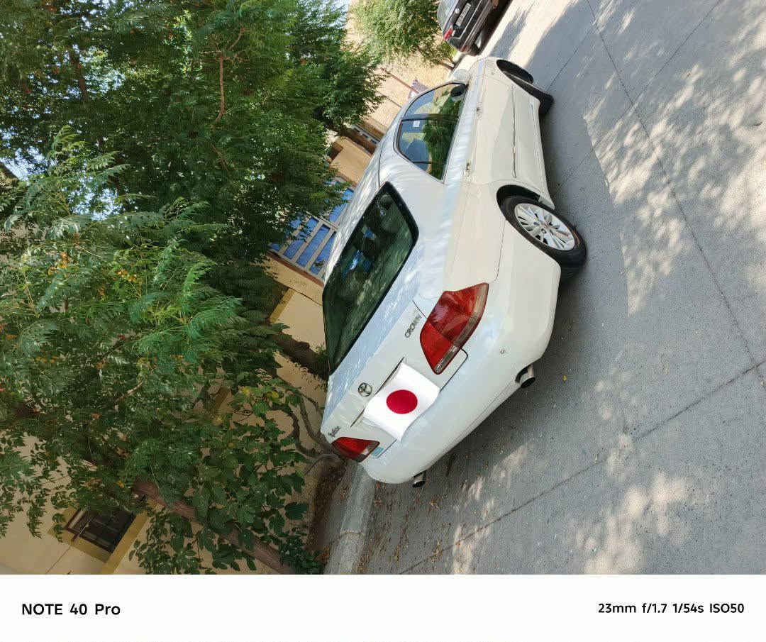 شاهینە ڕۆیاڵ بڕاوە 2005 کۆدی بۆ کراوە
پێش و پشتی کەپسە ۱٨۰ بچوک بە بچوک  چوار تایەو ویلی لۆکی بۆ بەستراوە
کەڤەرو شانسی و سەقف بەشەرت 
زۆر زۆر جایزو ڕێک و پێکە 
گۆڕینەوە ناکەم تەنها فرۆشتن 
نرخی 45 گەڵاو مەجال 
*********** دخان, السليمانية
