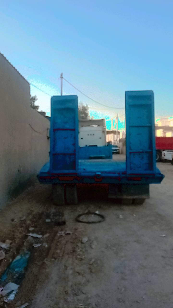 لودر نوع أمريكي ابو الحدبه طول 12متر كله هوه وركبته للاستفسار الاتصال ***********
