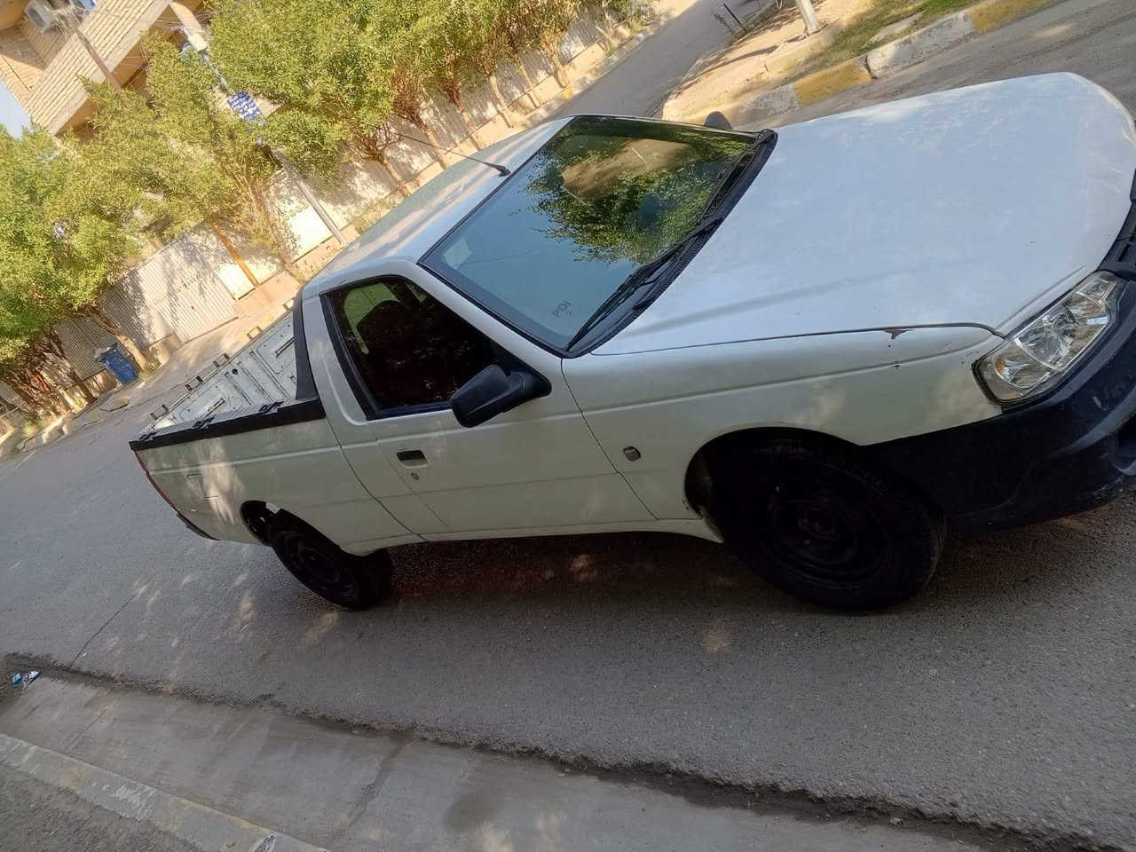 اريدو 2016 بدون صبغ
ماشيه 85 الف 
مكينه وكير وتبريد خير 
39ورقه
شارع فلسطين 
*********** بغداد, العراق
