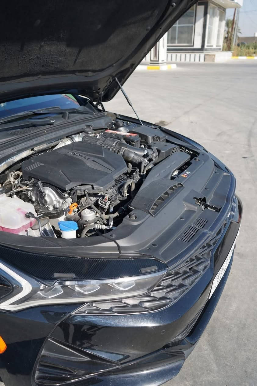 السلام عليكم ورحمة
كي فايف Gt2500تيربو 
حادثها فقط جاملغ سايق تبديل وبيها ٣مكانات بارد اكبر مكان شبر 
بيع او مراوس سعر ١٨٥ورقه وبي مجال مكاني كربلاء 
***********
***********
