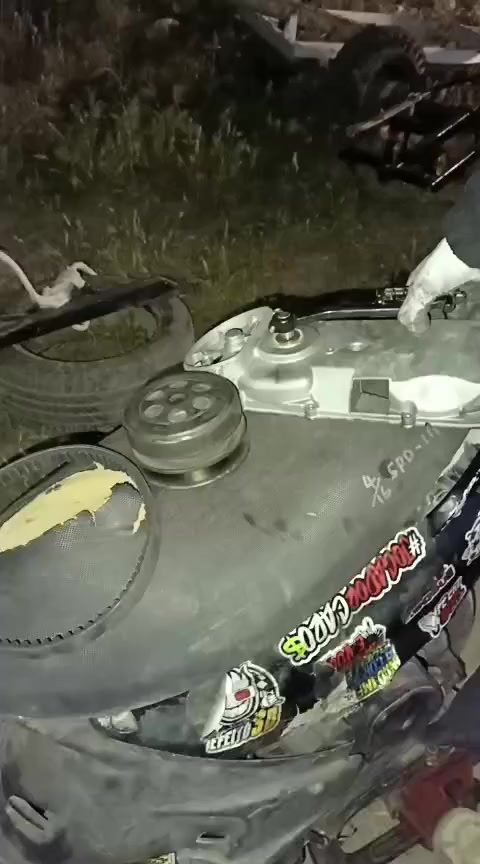 سلام عليكم غراض ماكس كلج خلفي رياضي اصلي مو تجاري و قايش جديد وقبق ولهندر كذالك جدد البارحه مشتريهن هسة اريد ابيعهن حته مشادهن ابيعهن شلع 70الف وبيهن مجال مكاني بغداد تواصل ***********
