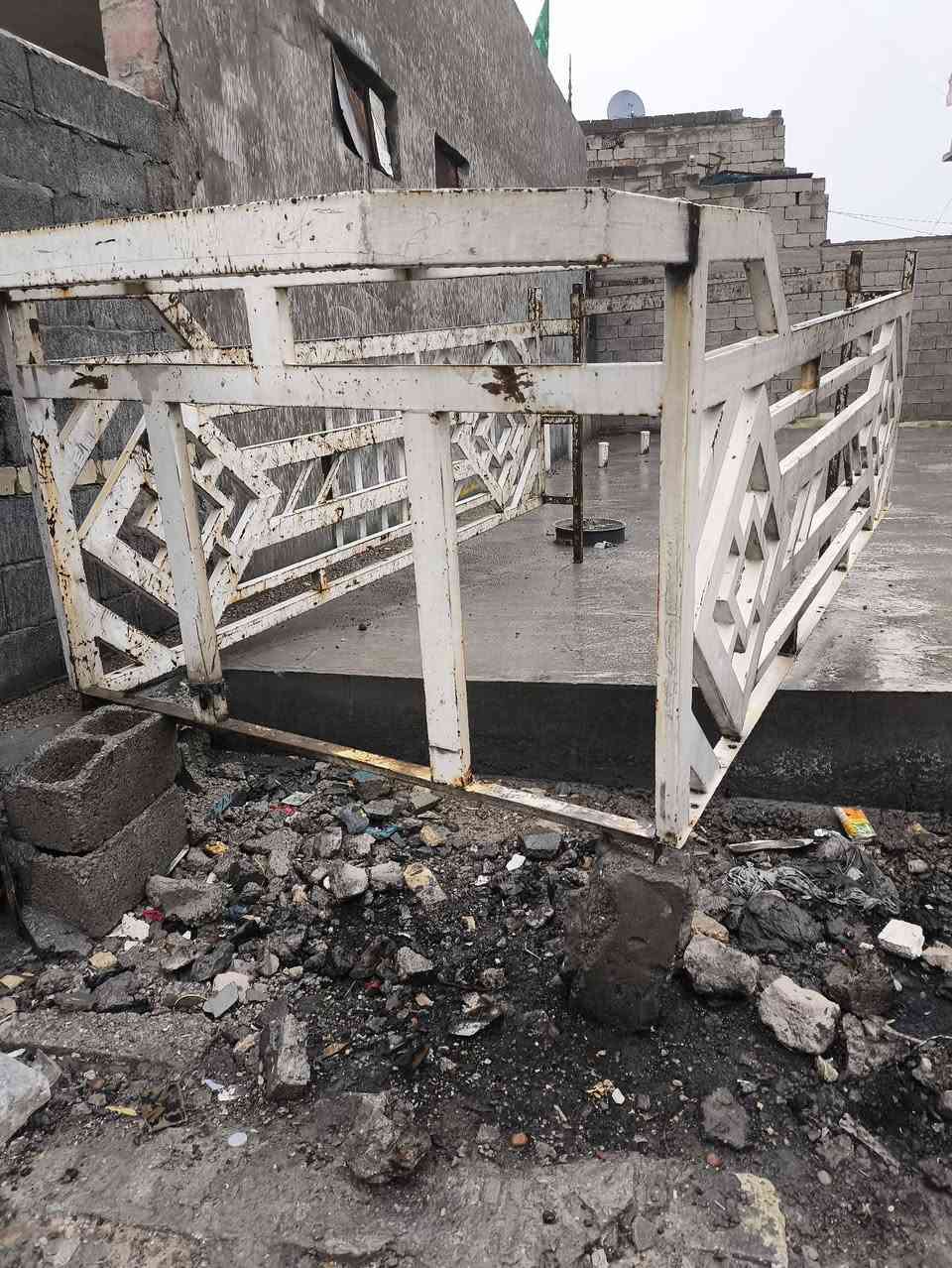 سلام عليكم محجر نضيف نا بيه خياس مكان بغداد السعر 150الرقم***********
