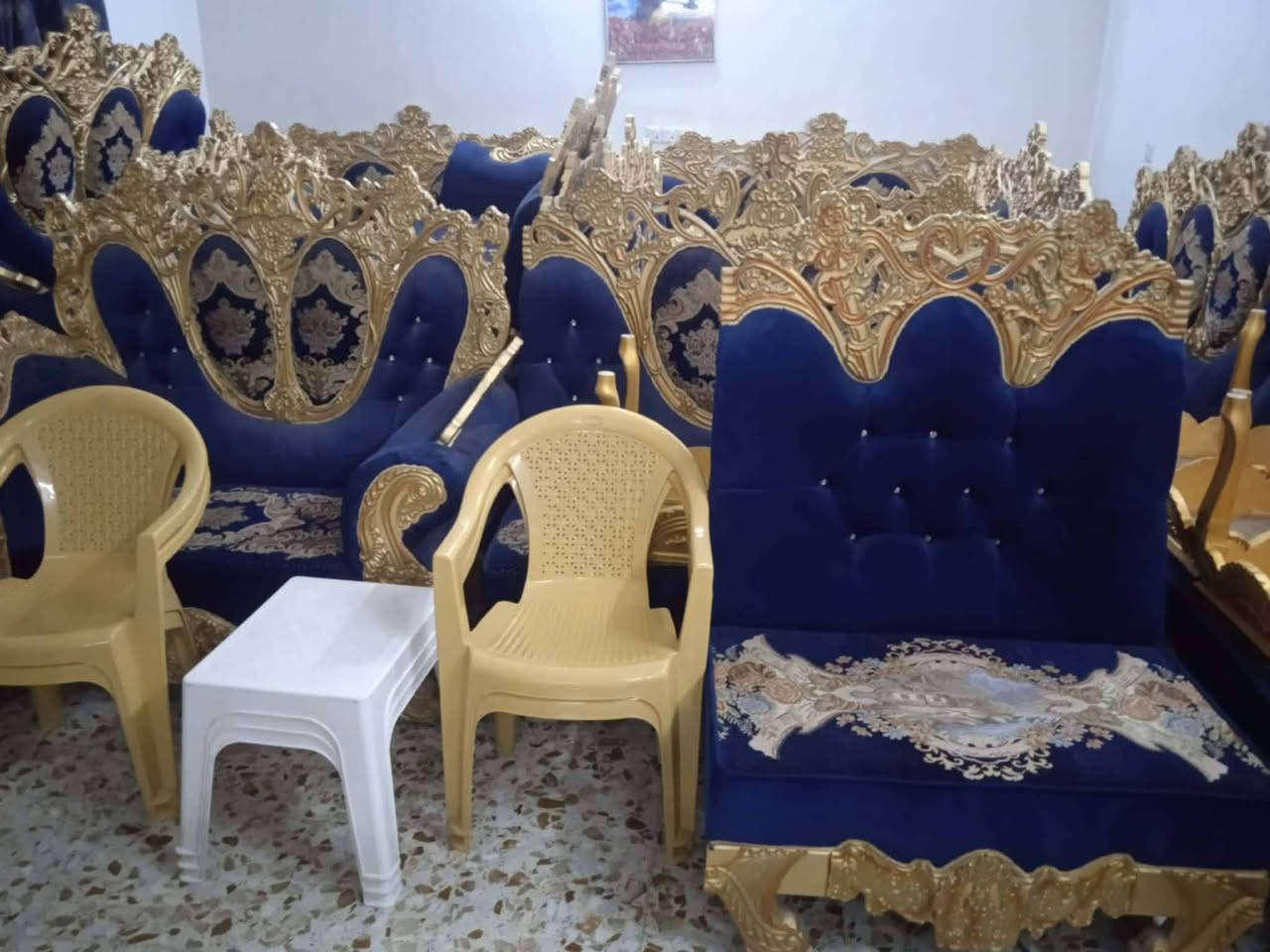 للبيع


**إذا كنت صاحب هذا الإعلان وتريد حذفه لأي سبب، رجاءا أرسل رسالة إلى الدعم الفني**