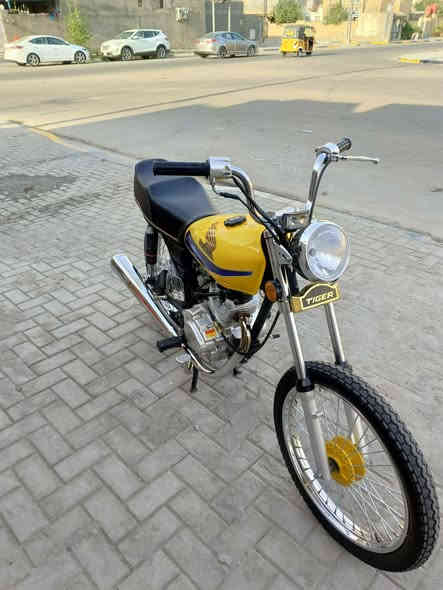 بيع مستعجل سعره 850وراق  مكلف بنشر خابر صاحبه ***********مديل 2018مكينه 2024مكفول جديد كله جديد مكاني بصره حيانيه
