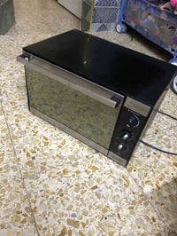اوفن كبير • نظيف جدا • بمصباح