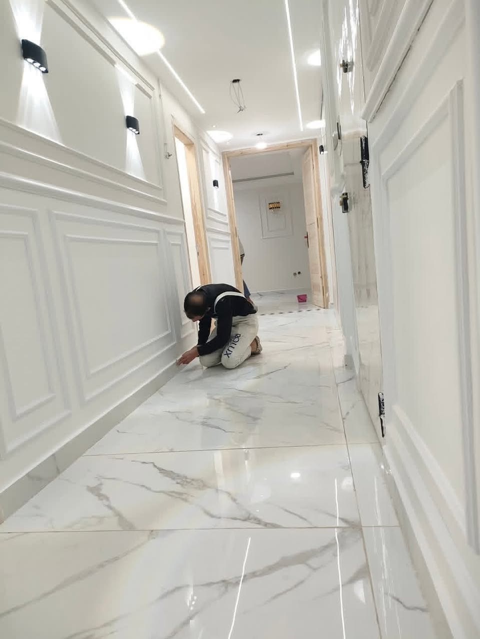 (نعمل في بغداد)🕹⛳️

ما عليك الا تختار 一⚙️⛓🔨

⬅️ نعمل جميع انواع الاصباغ الديكوريه 
وبديل الرخام وبديل الخشب وبلاسيتك ديكور 
           
🟡بديل رخام 

🟤بديل خشب 

⚪️ اصباغ داخليه  

⚫️اصباغ خارجيه 

🔴ابواب وشبابيك 

🔵 مستعدون لصبغ جميع الدور والبنايات والشركات 

⚪️ مستعدون للتعاون مع شركات الاعمار وجميع المهندسين والمقاولين 

🔲 للتواصل  📱⛳️

📲 او المراسل واتساب   +964 777 209 2864 📲#بغدادالعراق+


**إذا كنت صاحب هذا الإعلان وتريد حذفه لأي سبب، رجاءا أرسل رسالة إلى الدعم الفني**